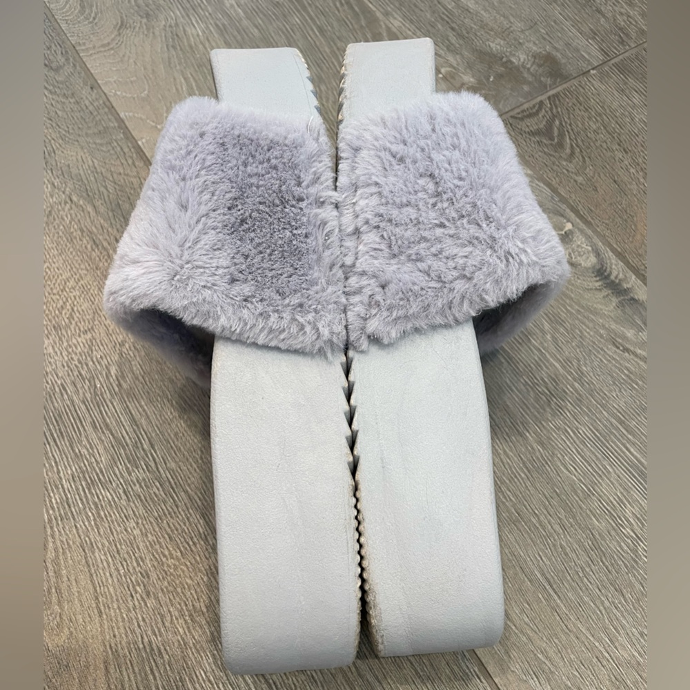 Faux Fur Platform Slides - Picture 7 of 8
